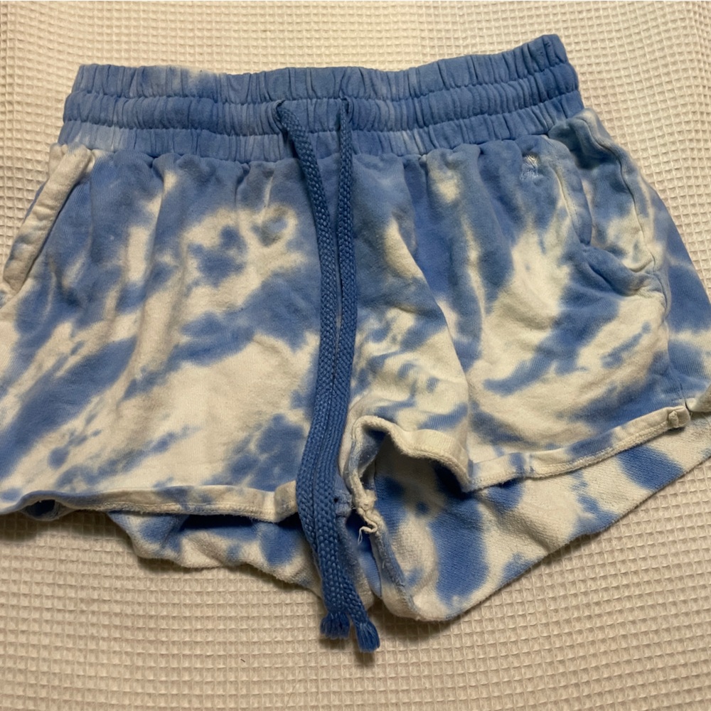 Ivory Ella Sky Blue and White Chunky Shorts